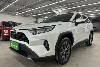 丰田 RAV4荣放 2023款 2.0L CVT两驱风尚版