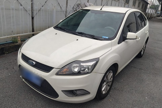 福特 福克斯 2013款 两厢经典 1.8L 自动基本型