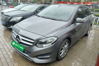 奔驰B级 2015款 B 200 动感型