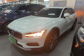沃尔沃V90 2023款 Cross Country B5 AWD 智远版