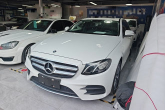 奔驰E级 2017款 E 200 L 运动型 4MATIC