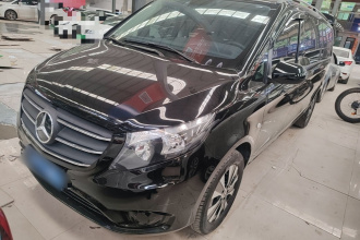 奔驰 威霆 2021款 2.0T 精英版 7座