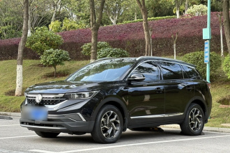 东风风神AX7 2021款 1.6T 自动质越版