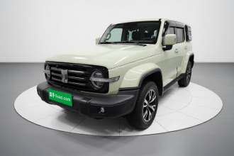 坦克300 2023款 城市版 2.0T 很有型