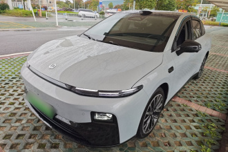 零跑汽车 零跑B01 2025款 650激光雷达版