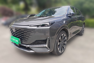 长安UNI-K 智电iDD 2022款 蓝鲸iDD 130km 1.5T 尊贵型