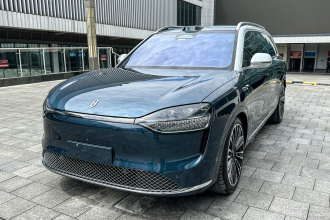鸿蒙智行 问界M9 2024款 纯电 Ultra版 100kWh 6座版