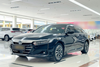 本田 雅阁 2022款 锐·混动 2.0L 锐领版