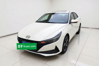现代 伊兰特 2021款 1.5L CVT LUX尊贵版