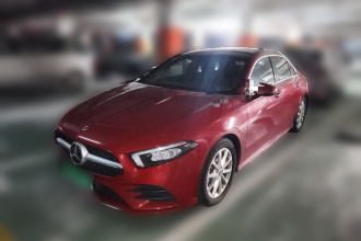 奔驰A级 2021款 A 200 L 运动轿车时尚型