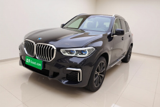 宝马X5 2022款 改款 xDrive 30Li 尊享型M运动套装