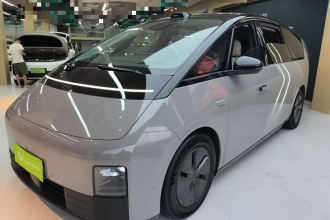 理想汽车 理想MEGA 2024款 Ultra