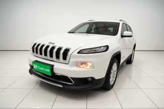 Jeep 自由光 2017款 2.4L 领先版