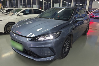 比亚迪 海豹05 DM-i 2025款 DM-i 智驾版 55KM尊贵型