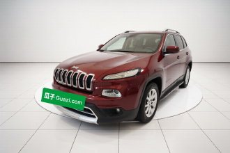 Jeep 自由光 2017款 2.0L 优越版