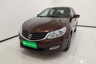 宝骏610 2014款 1.5L 自动豪华型