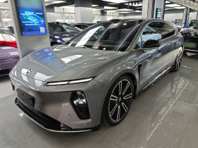 蔚来ET9 2025款 102kWh 签名版