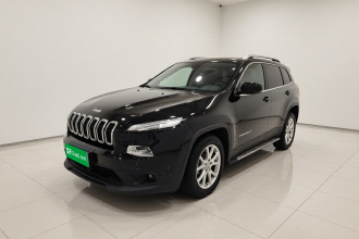 Jeep 自由光 2016款 2.0L 领先版