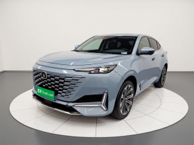 长安UNI-K 2021款 2.0T 尊贵型