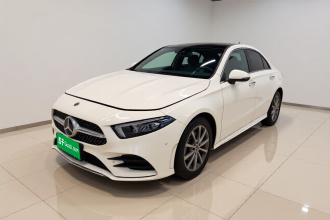 奔驰A级 2019款 改款 A 200 L 运动轿车
