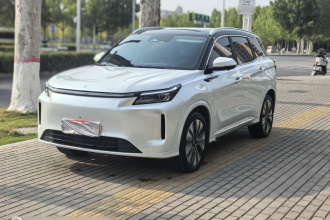 蓝电E5 PLUS 2025款 165km 长续航版 7座