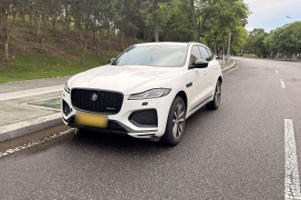 捷豹F-PACE 2024款 P250 R-Dynamic SE