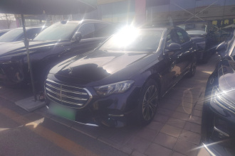 奔驰E级新能源 2024款 E 350 e L 插电式混合动力轿车