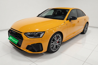 奥迪S4 2022款 S4 3.0TFSI