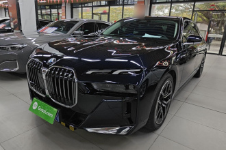 宝马7系 2023款 735Li M运动套装