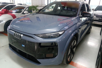 奥迪Q6L e-tron 2026款 首发领航版
