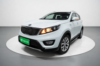 起亚 智跑 2015款 2.0L 手动两驱版GLS