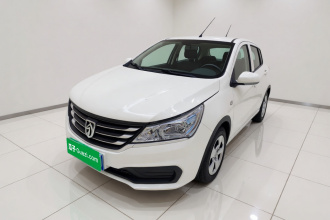 宝骏310 2016款 1.2L 手动舒适型