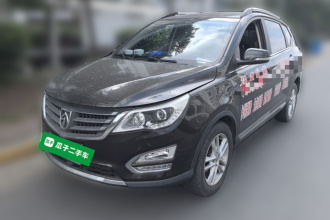 宝骏560 2015款 1.8L 手动精英型