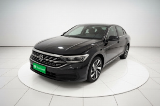 大众 速腾 2025款 改款三 300TSI DSG超越版