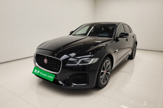捷豹XFL 2022款 XFL 2.0T P250 两驱精英运动版