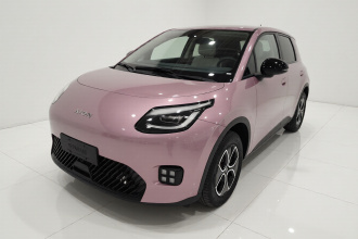 埃安 AION UT 2025款 330星辉版