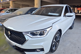 宝骏RC-6 2019款 1.5T CVT 24小时在线尊贵型