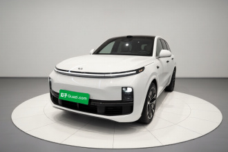 理想汽车 理想L8 2025款 Ultra 智能焕新版