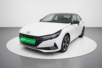 现代 伊兰特 2022款 1.5L CVT LUX尊贵版