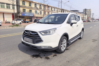 江汽集团 瑞风S3 2014款 1.5L CVT豪华智能型