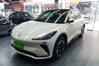 智己汽车 智己LS7 2023款 77kWh Urban Fit后驱版