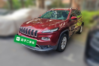Jeep 自由光 2016款 2.4L 领先版