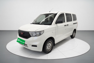 五菱汽车 五菱宏光V 2022款 1.5L劲取版液压助力LAR