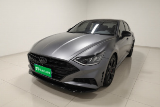 现代 索纳塔 2022款 380TGDi 自动20周年纪念款