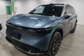 极氪7X 2025款 100kWh 长续航四驱智驾版