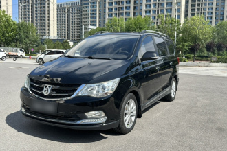 宝骏730 2016款 1.5T 手动豪华型 7座