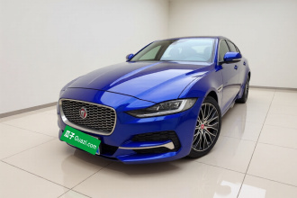 捷豹XEL 2020款 2.0T 200PS S进取优雅版