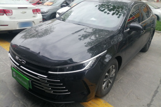 比亚迪 驱逐舰05 2024款 荣耀版 DM-i 55KM 豪华型