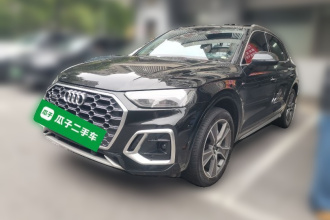 奥迪Q5L 2022款 45T 豪华动感型