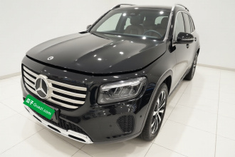 奔驰GLB 2024款 GLB 220 时尚型